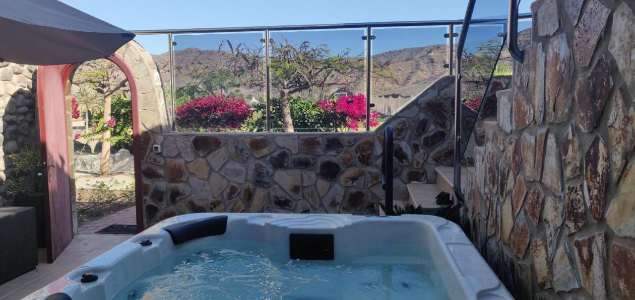 Casa Holmston, Duplex Villa With Hot Tub In Anfi Tauro Topaz โมกัน ภายนอก รูปภาพ
